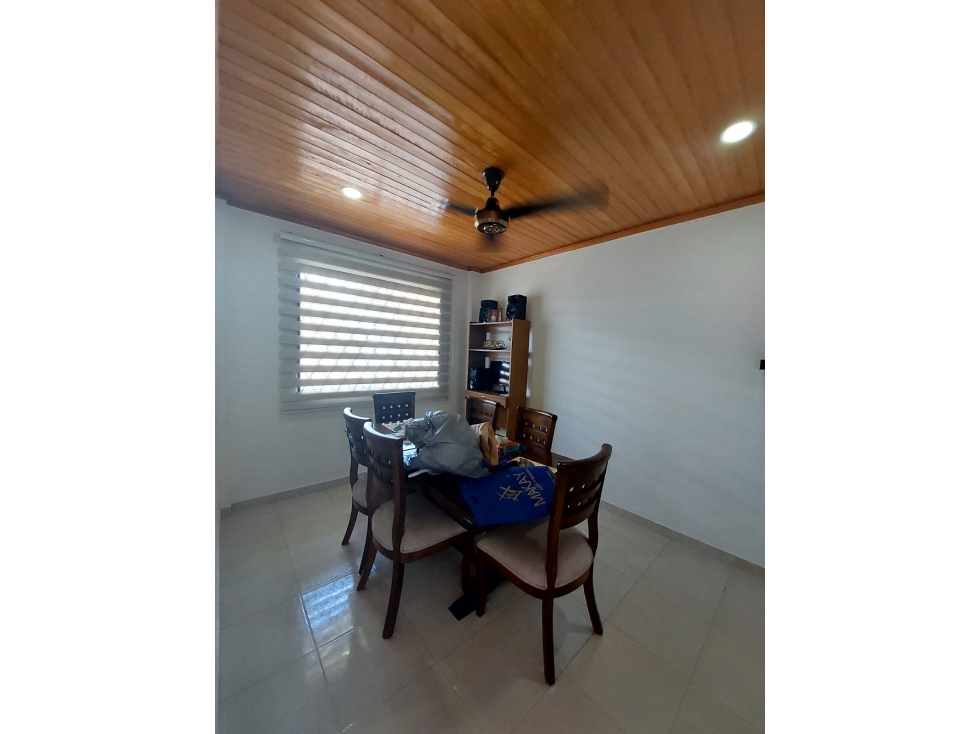 SE VENDE CASA EN LA MARGEN IZQUIERDA DE MONTERIA