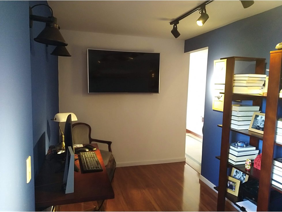 Vendo apartamento en Bogotá Edificio Capilla Antigua