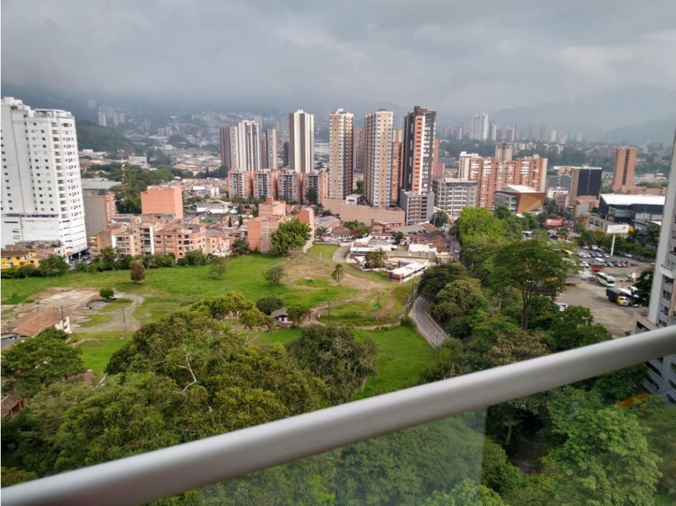 VENDO APARTAMENTO EN SABANETA, AVES MARIA