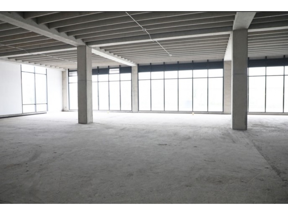 OFICINA EN ARRIENDO EN AV EL DORADO 1.029 M2