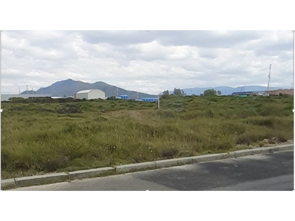 LOTE PARA LA VENTA EN SIBERIA 2.888m2