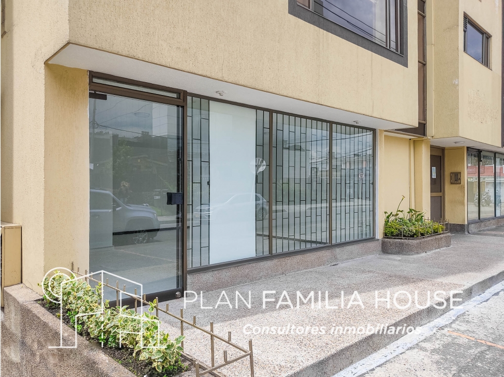 ? HERMOSO LOCAL CON BAÑO PRIVADO EN VENTA - NORMANDIA
