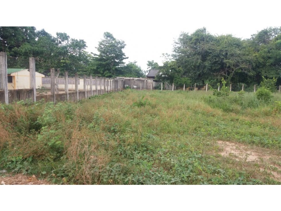 LOTE CAMPESTRE EN CONJUNTO CERRADO A 20 KM