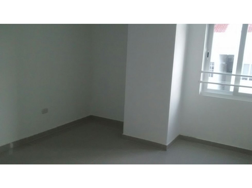 APARTAMENTO  EN EL RECREO  168M2