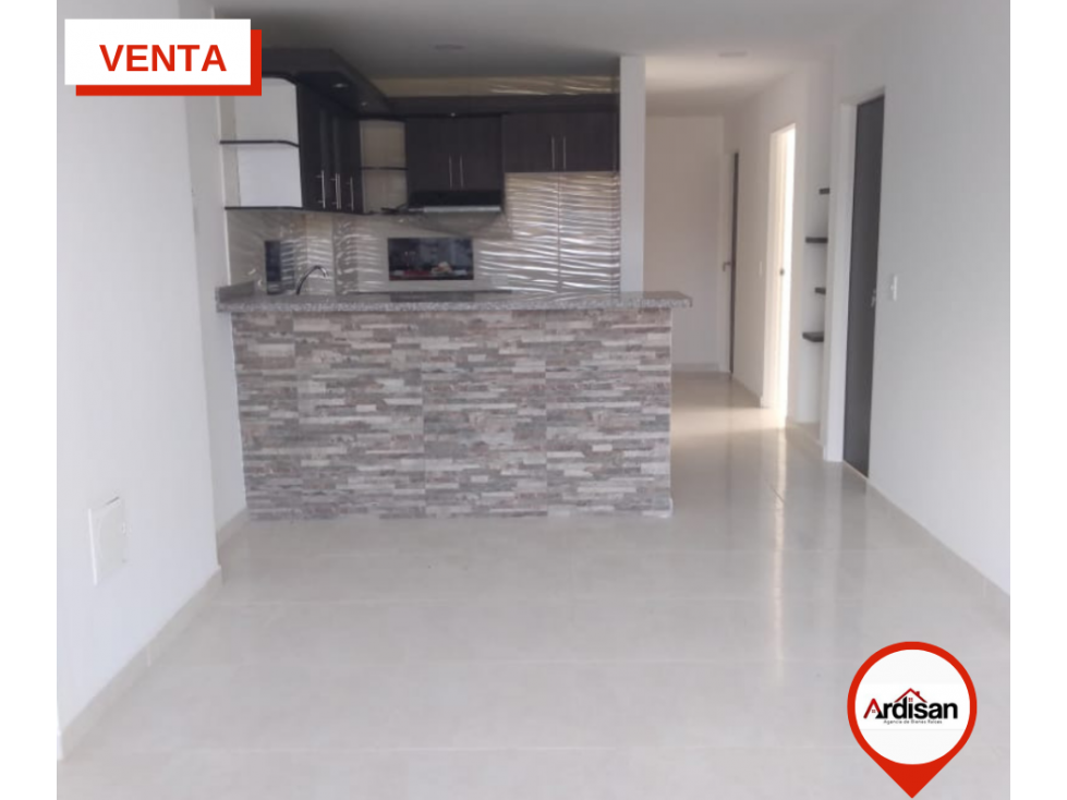 VENTA  LINDO APARTAMENTO PISO 3 CON PARQUEADERO