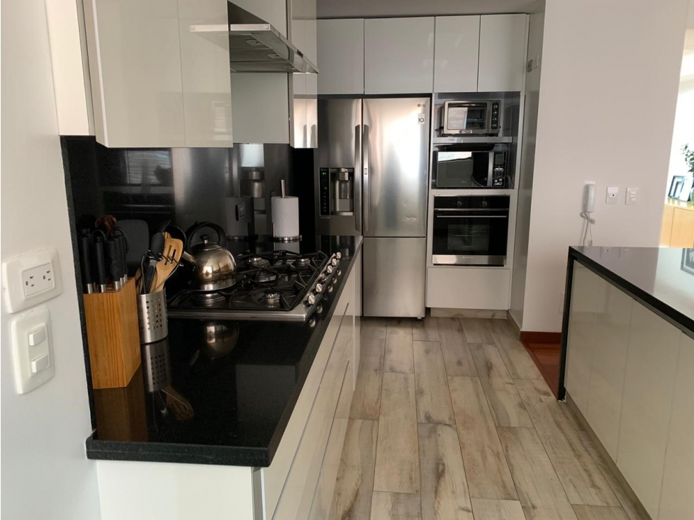 VENTA DE APARTAMENTO  EN BOSQUE DE LA CAÑADA
