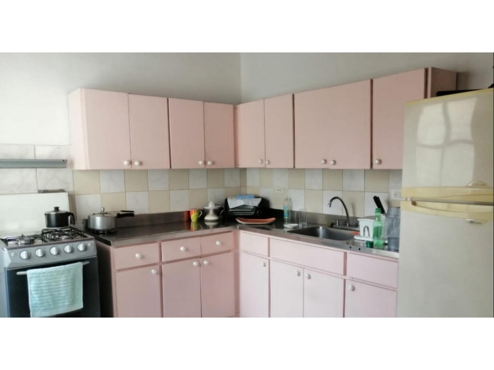 CASA MULTIFAMILIAR IDEAL PARA COLIVING