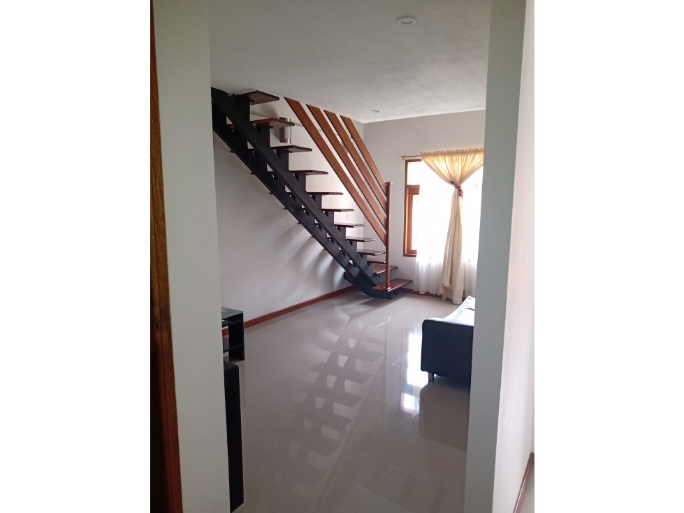 Vendo casa en Rionegro 180m2 $360'