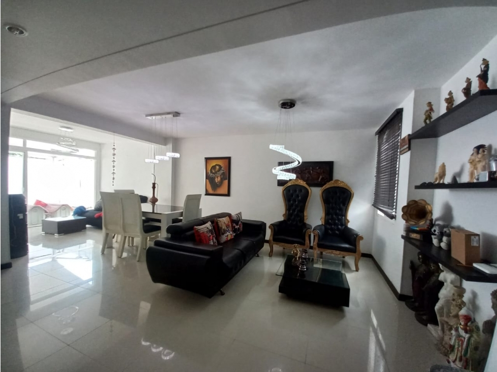 VENDO CASA  EL CASTILLO - JAMUNDI