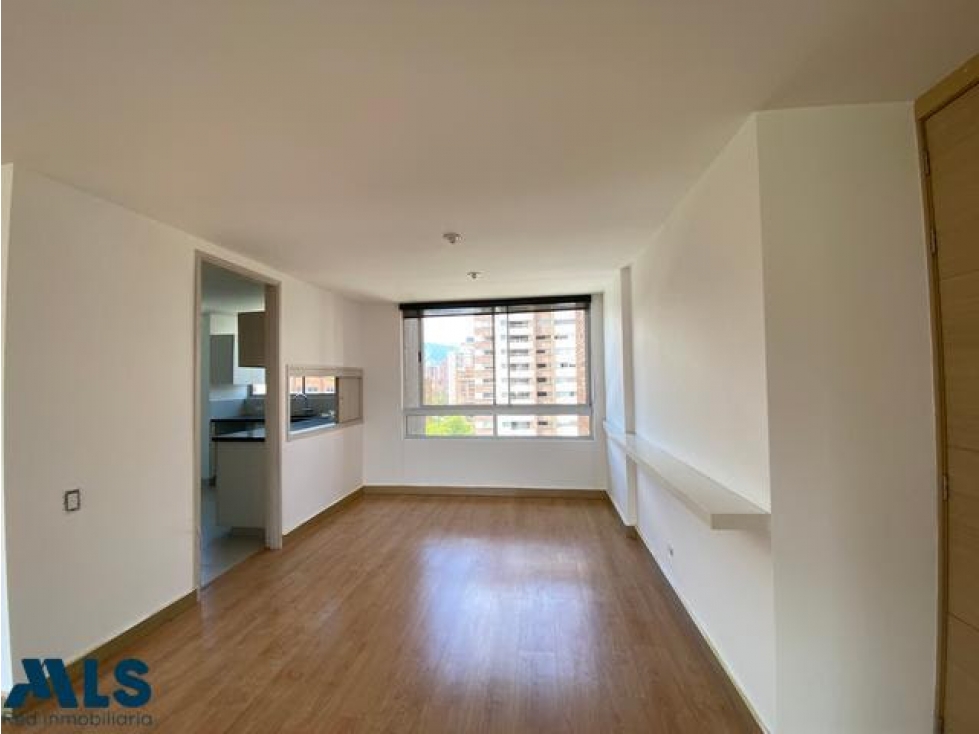 APARTAMENTO EN VENTA EN EL POBLADO CASTROPOL