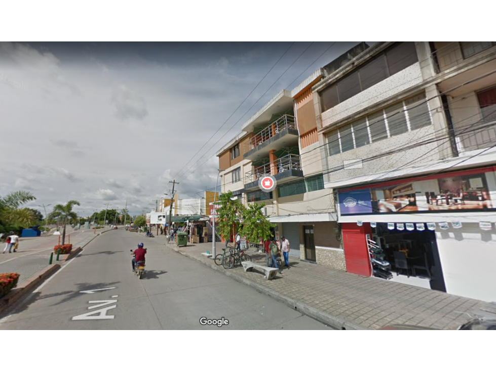 EDIFICIO EN VENTA FRENTE AL RIO SINU