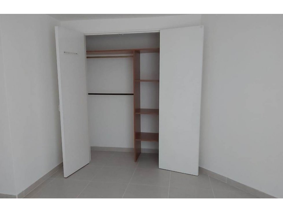 APARTAMENTO EN VENTA - SECTOR LA ALMERIA, SIMON BOLIVAR