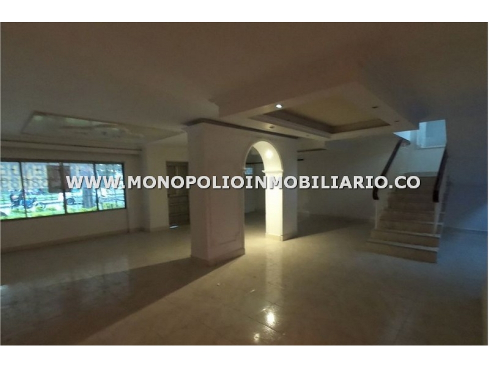 CASA UNIFAMILIAR EN VENTA - SECTOR LOS COLORES COD: 22742