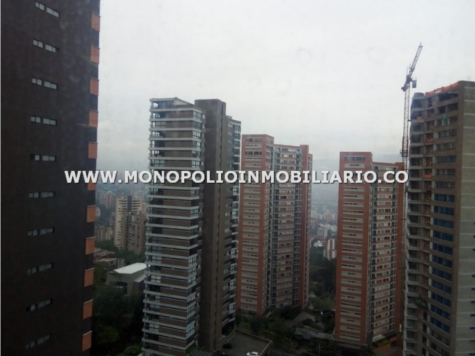 OFICINA EN VENTA -SECTOR LAS PALMAS, EL POBLADO COD: 25427