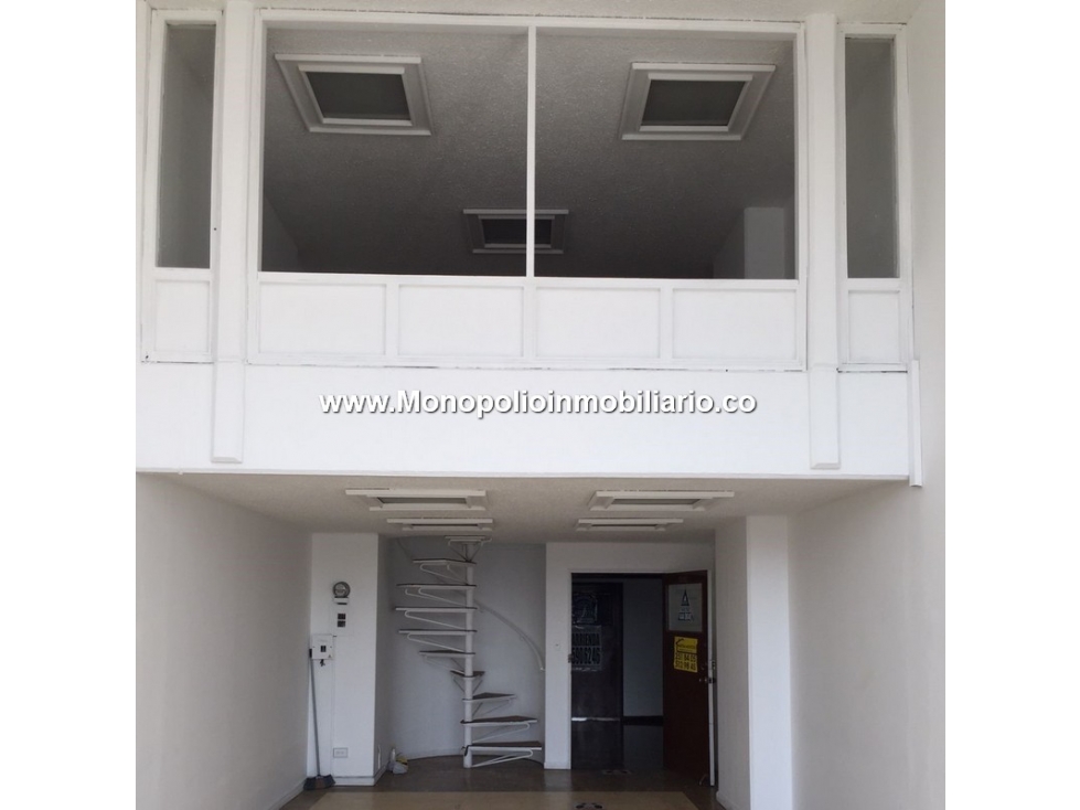 OFICINA  DUPLEX EN VENTA - SECTOR CENTRO DE LA CIUDAD COD: 24236