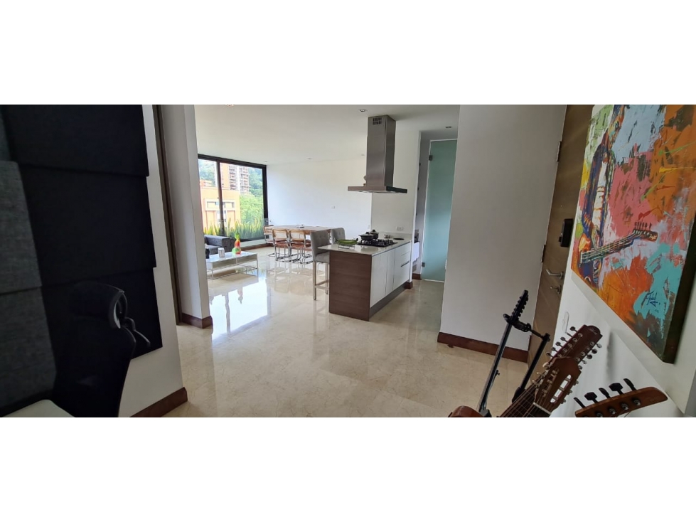 APARTAMENTO EN VENTA - SECTOR SAN LUCAS, EL POBLADO COD: 21738