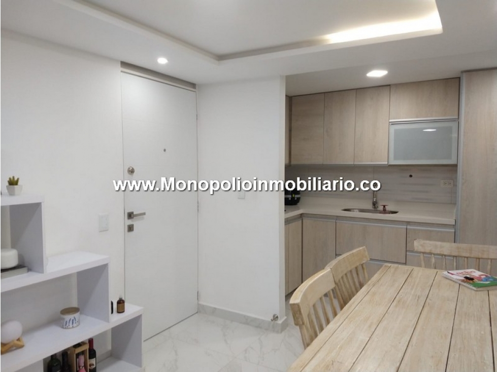 APARTAMENTO AMOBLADO EN ARRIENDO- SECTOR EL POBLADO COD: 24869