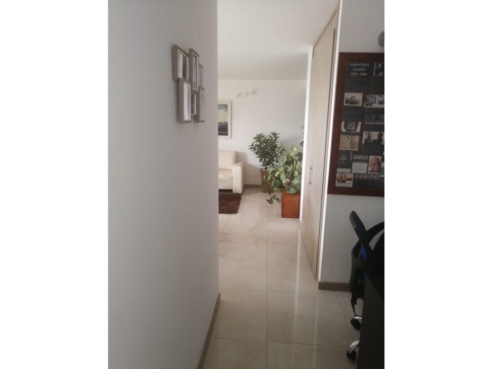 Vendo hermoso apartamento en prados del norte