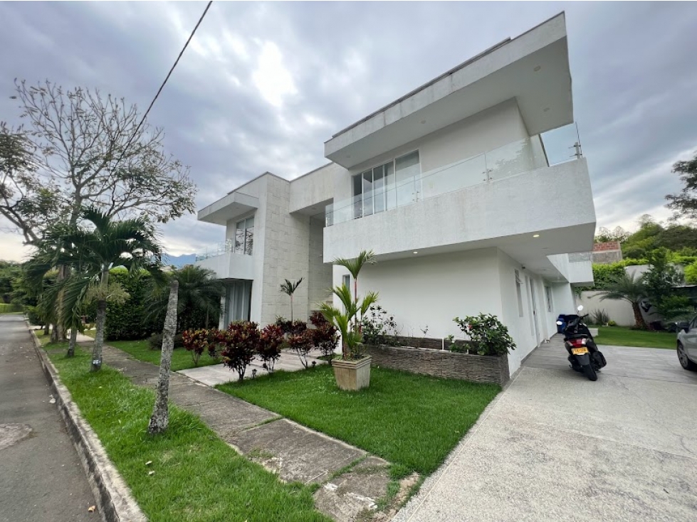 SE VENDE CASA EN CONJUNTO EN JAMUNDI ALFAGUARA