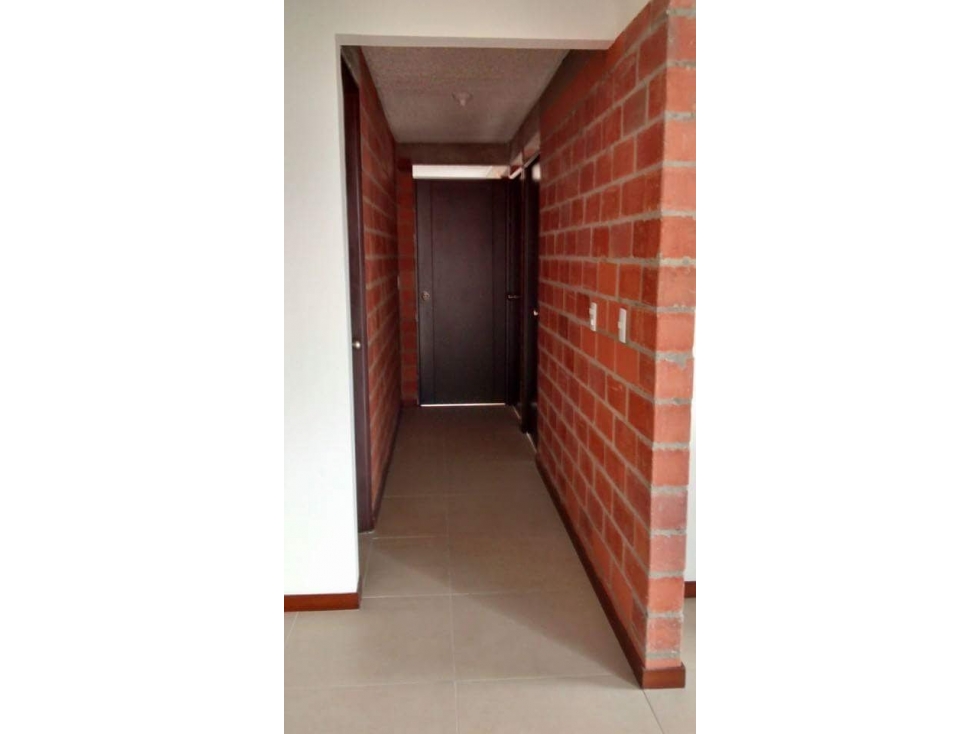 SE VENDE APARTAMENTO SECTOR ARANJUEZ DE 70 M²