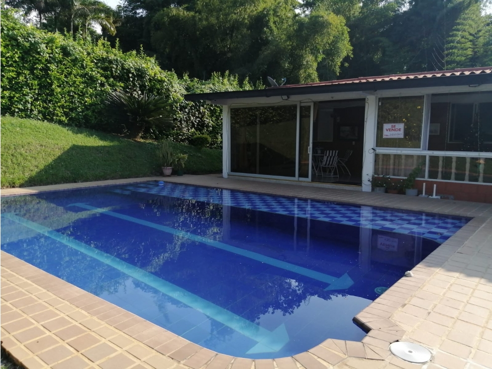 SE VENDE CABAÑA EN CONJUNTO CERRADO SECTOR CAMBIA