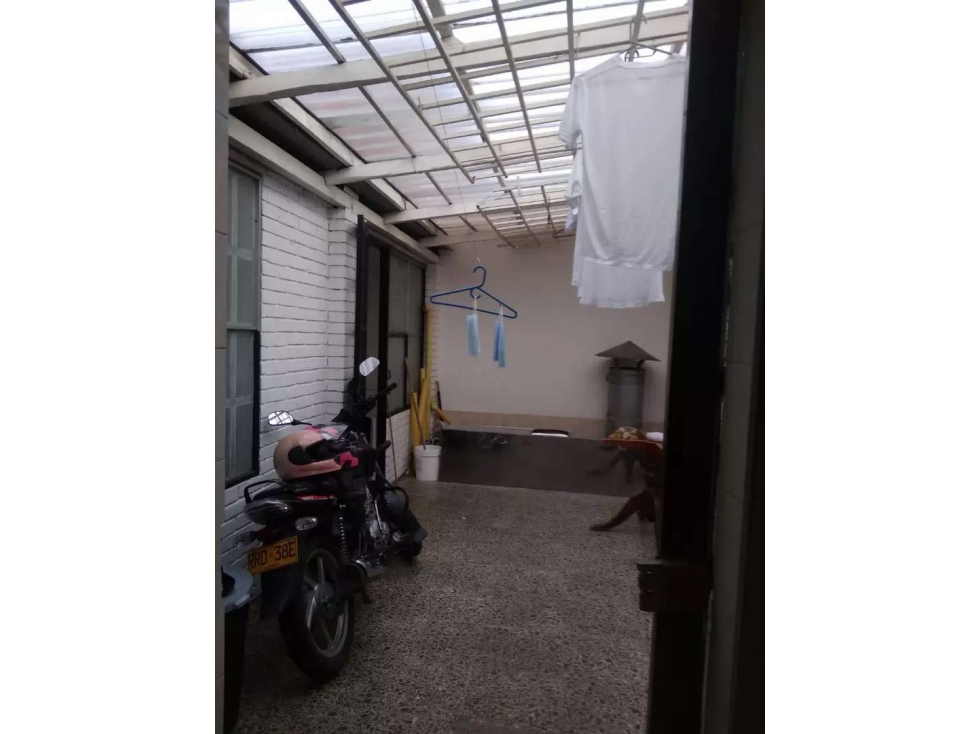 Vendo Casa Central La Esmeralda Precio de Oportunidad - Bogotá HV