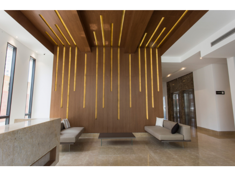 VENDO Apartamento de Lujo en Altos de Riomar