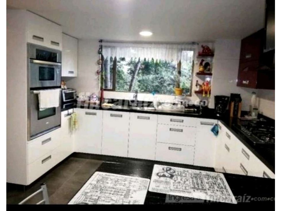 SE VENDE APARTAMENTO EN SANTA BARBARA OCCIDENTAL.A