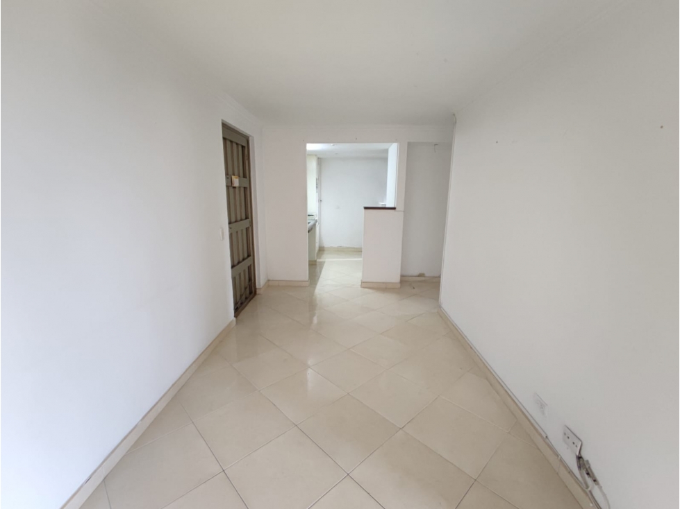 Apartamento en Prado Centro Estacion Metro Prado