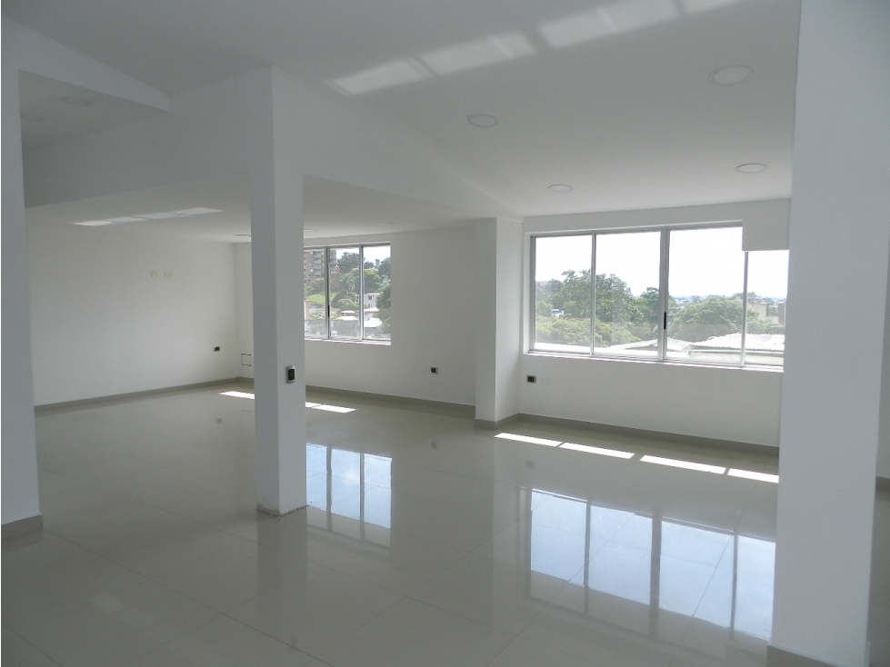 EDIFICIO DE OFICINAS EN VENTA - SAN FERNANDO - CALI