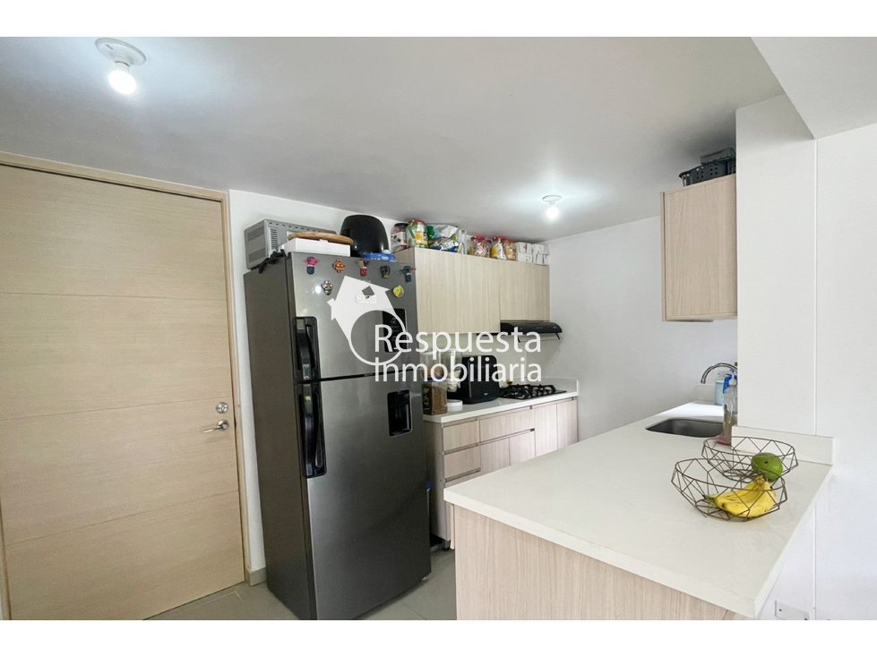 Vendo apartamento MEDELLIN Los Bernal (también recibo criptomonedas)