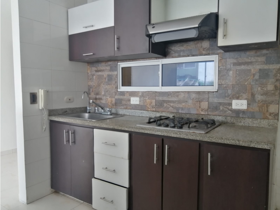 ARRIENDO APARTAMENTO CIUDAD JARDÍN