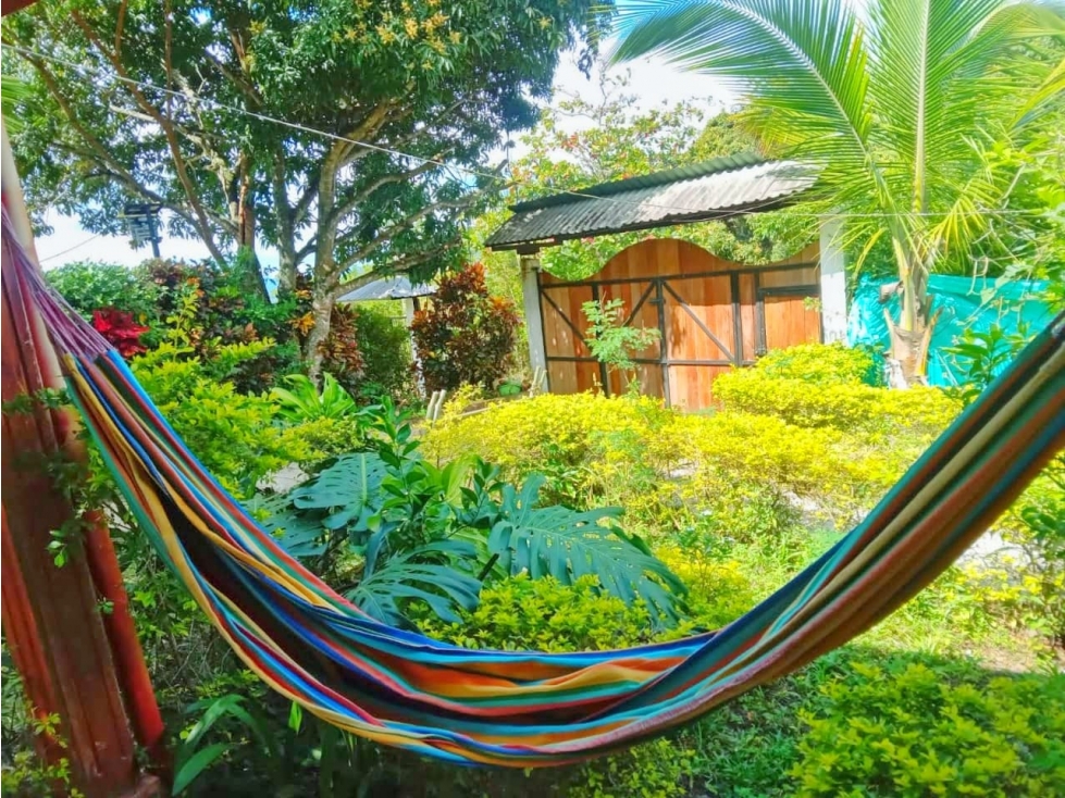 Maat vende Casa Campestre, Chapaima-Villeta 3.887m2 $370Millones