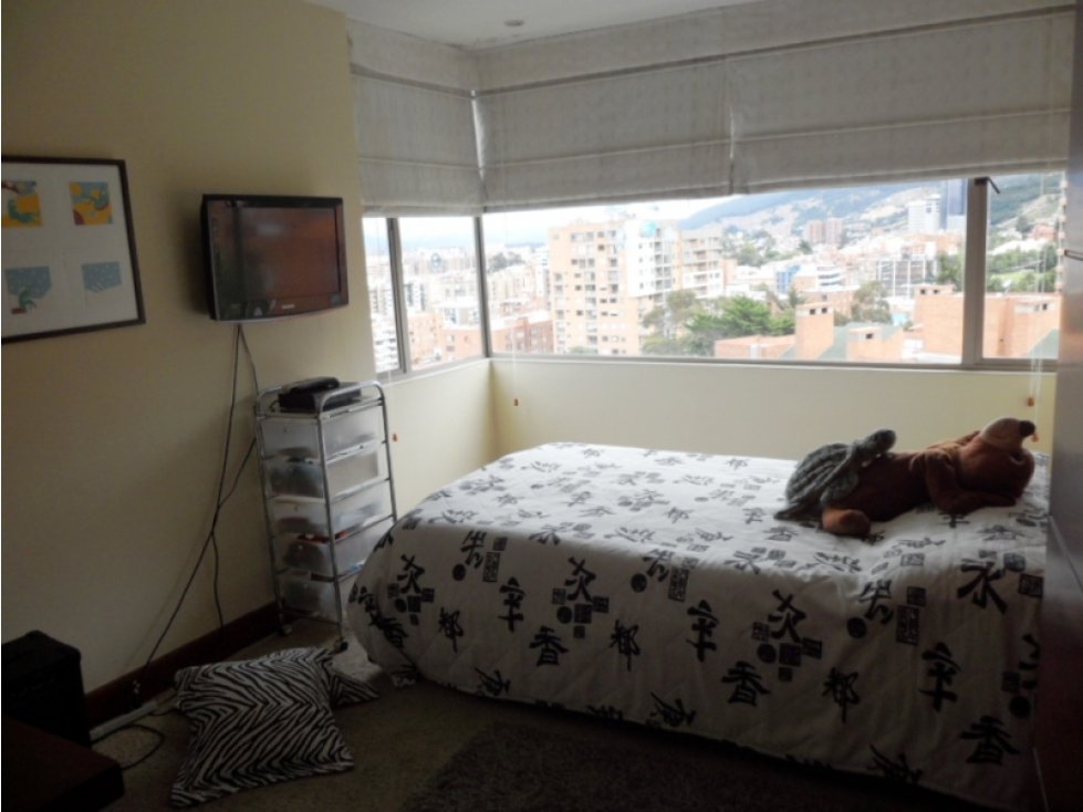 VENDO PENT HOUSE EN BOSQUES DE LA CAÑADA