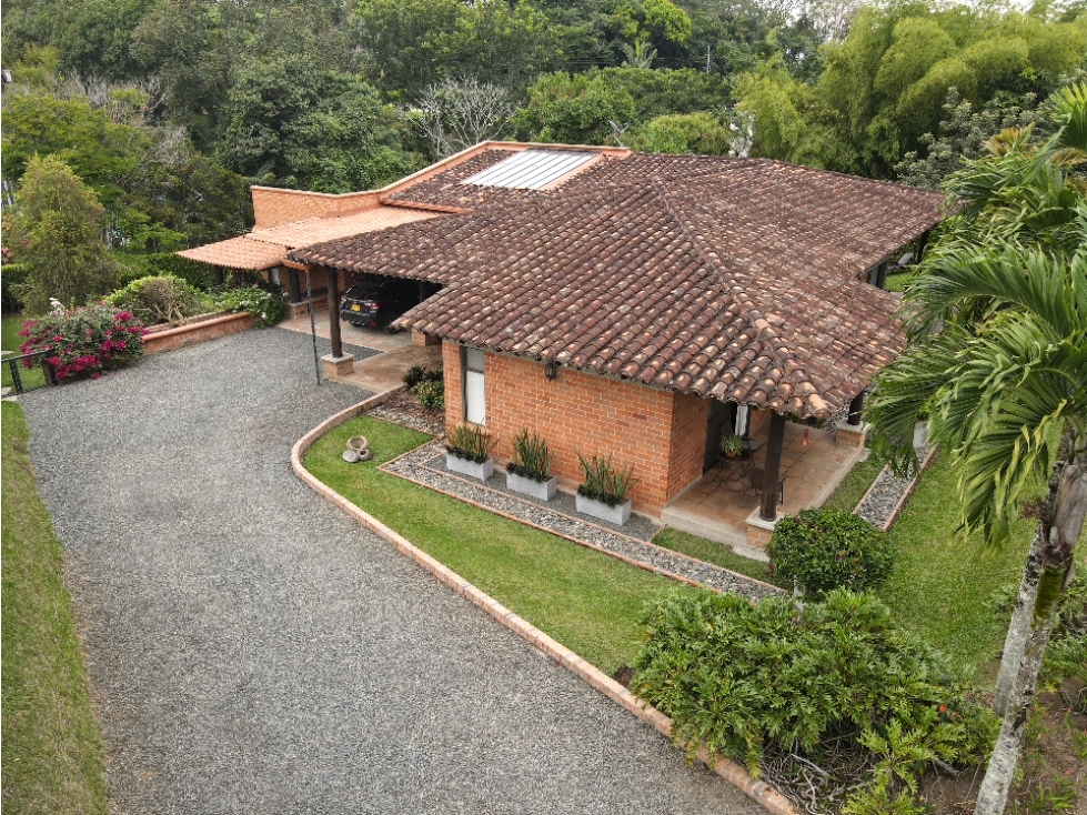 Se Vende Casa Campestre en el Tigre Pereira