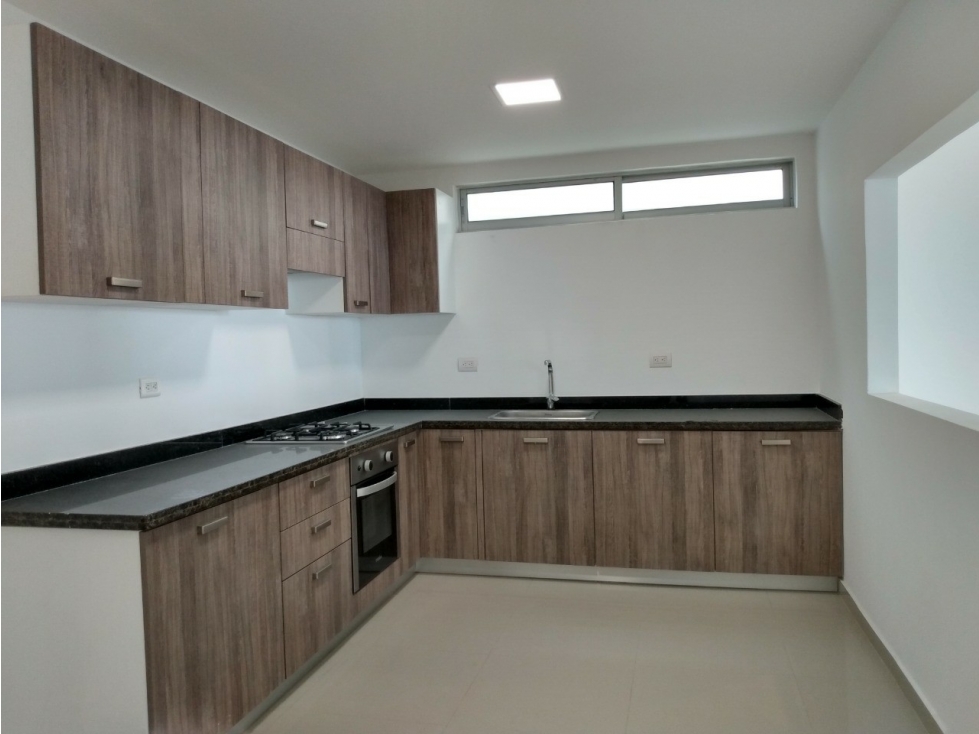 38978 - Apartamento para Arriendo en Marbella