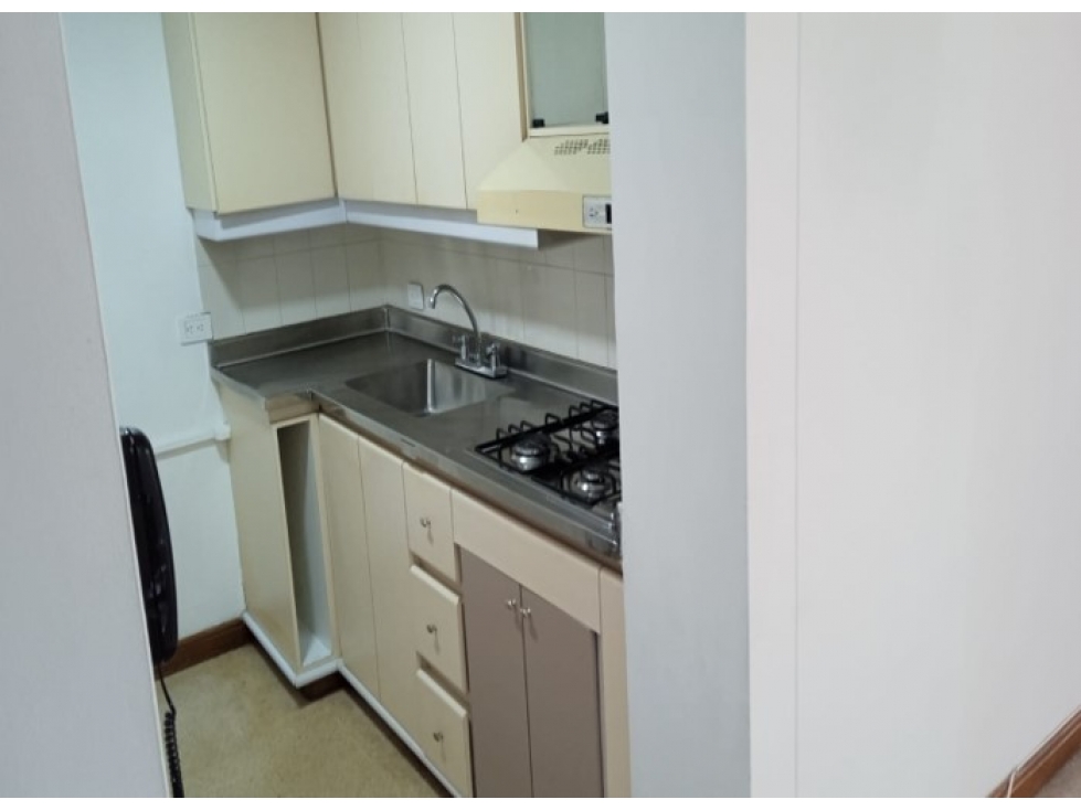 Arriendo Apartaestudio En Boston