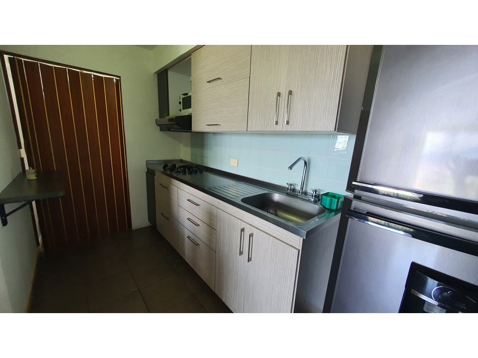 Arriendo apartamento amoblado loma del. Indio