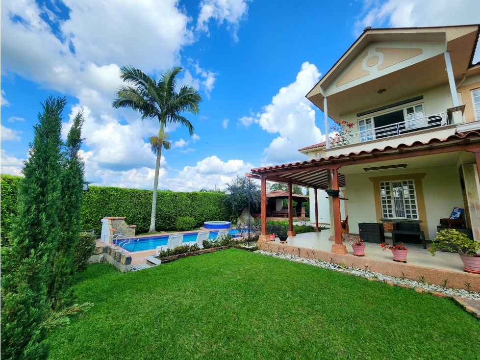 Casa campestre amoblada en Armenia