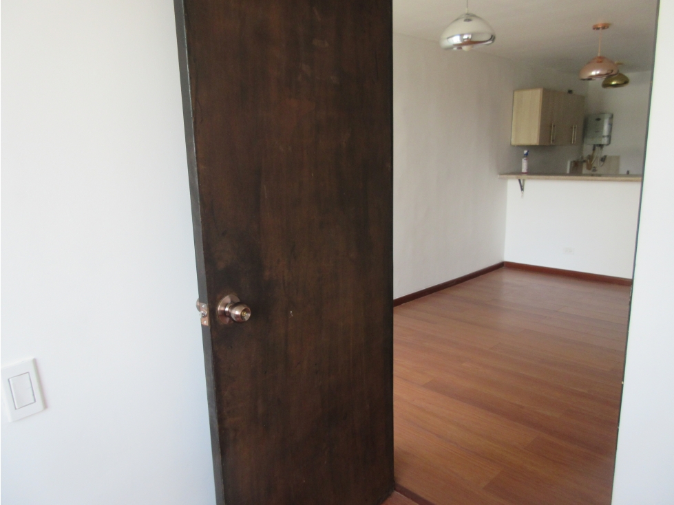 APARTAMENTO EN VENTA SAN IGNACIO MEDELLIN,  PISO 12