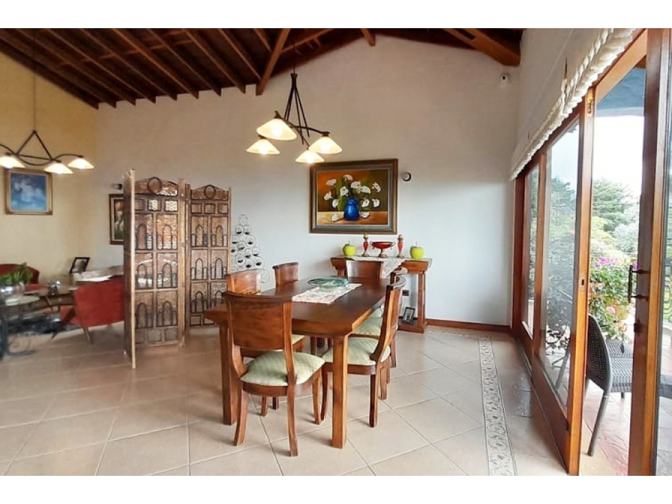 Casa en Arriendo Alto de las Palmas Envigado