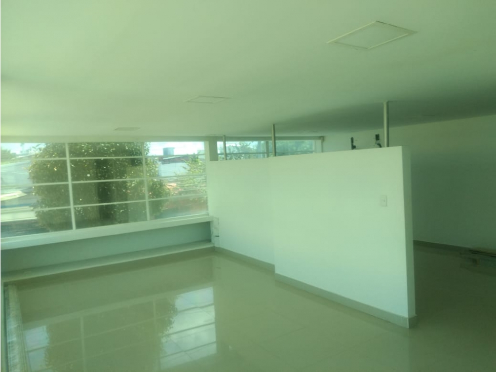 ARRIENDO DE OFICINA-CARTAGENA-CRESPO