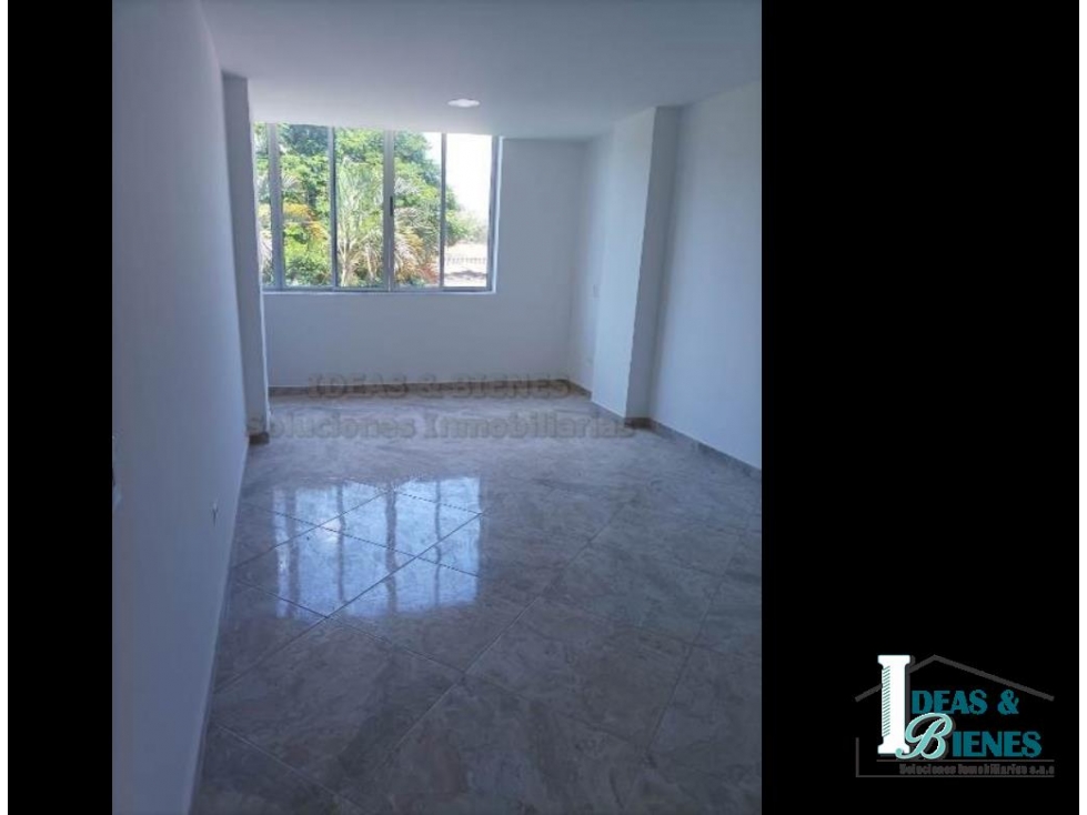 Local En Venta Laureles Sector Los Colores