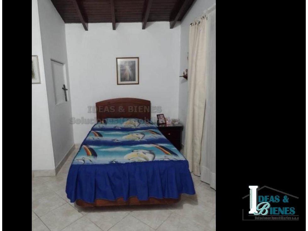 Casa En Venta Envigado Sector Barrio Mesa