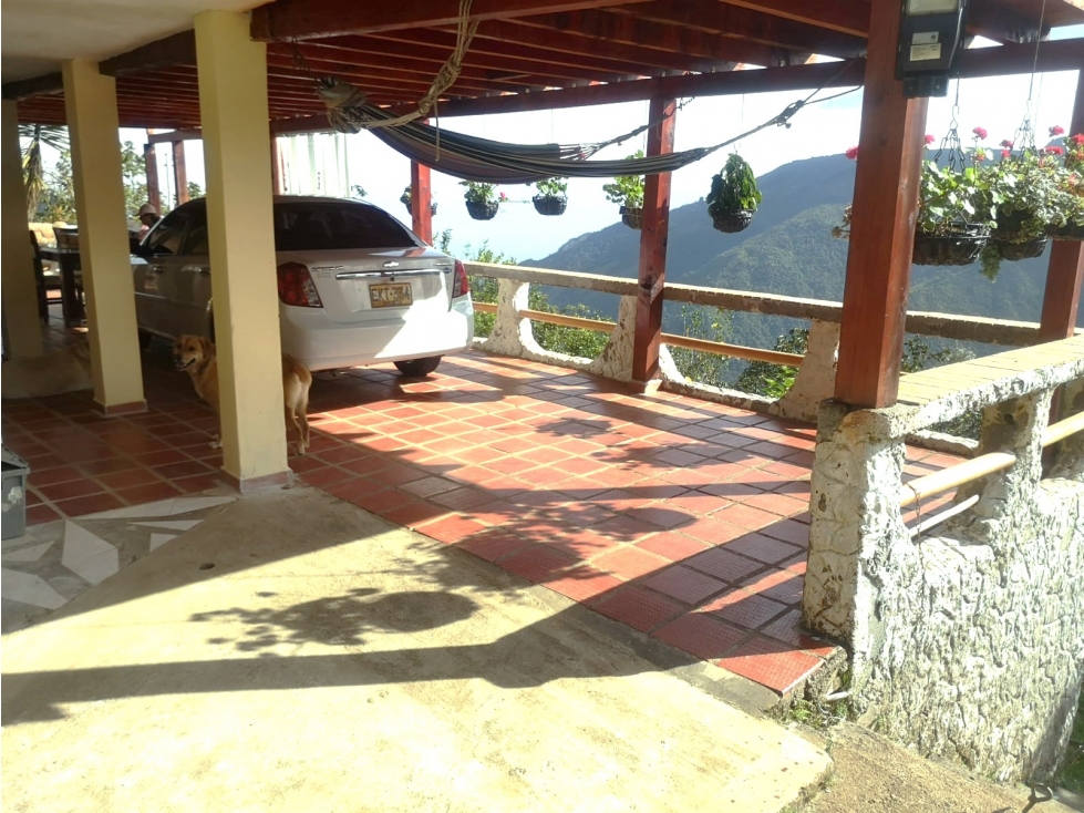 Finca de 3.216 m2 en Santa Bárbara Antioquia Colombia