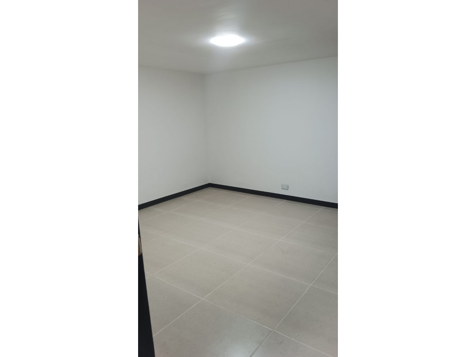 VENTA DE APARTAMENTO EN LA RAMBLA, MANIZALES-CALDAS