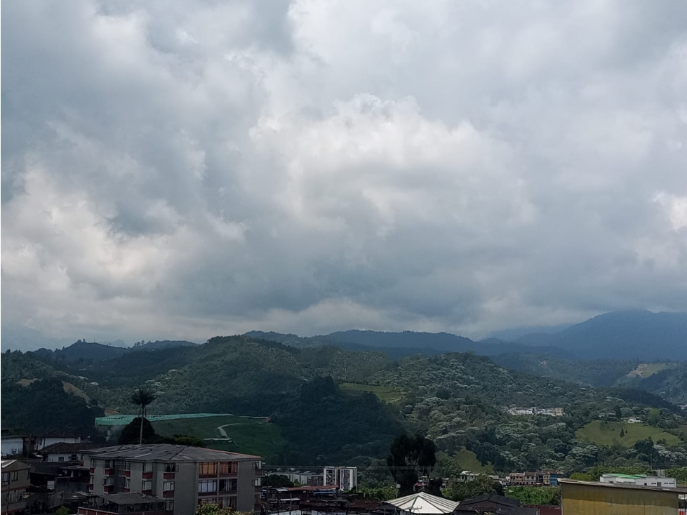 Vende Apartamento en Campohermoso, Manizales - Caldas
