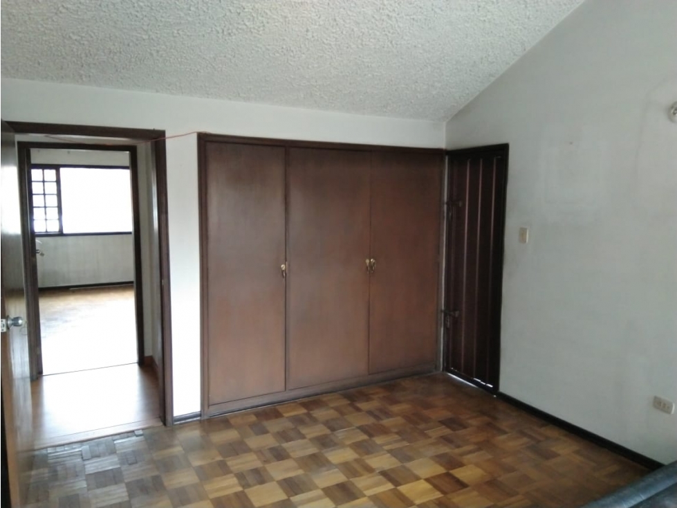 CASA EN VENTA EN NIZA