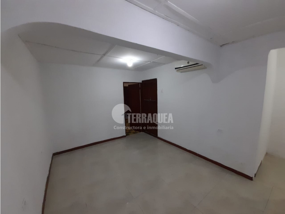 SE VENDE CASA EN LA VICTORIA