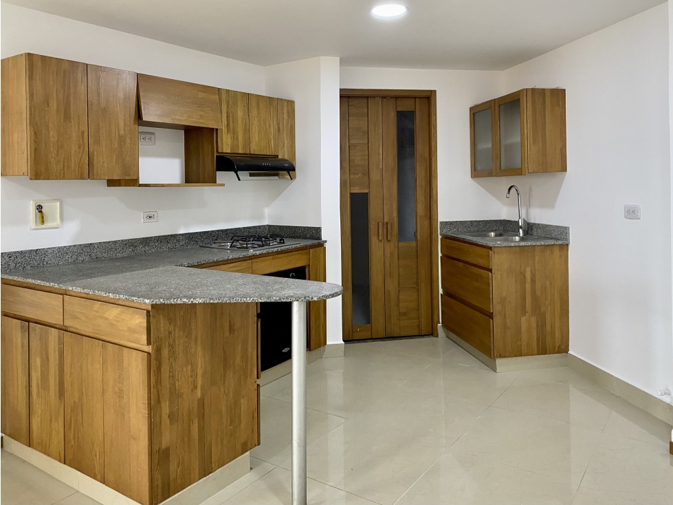 APARTAMENTO EN SABANETA - AVES MARIA